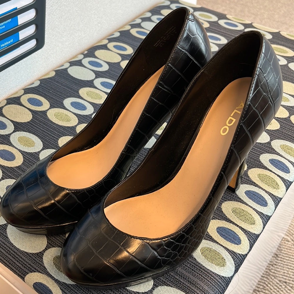 Brand new! They are very narrow and probably need to size down. Beautiful shoe